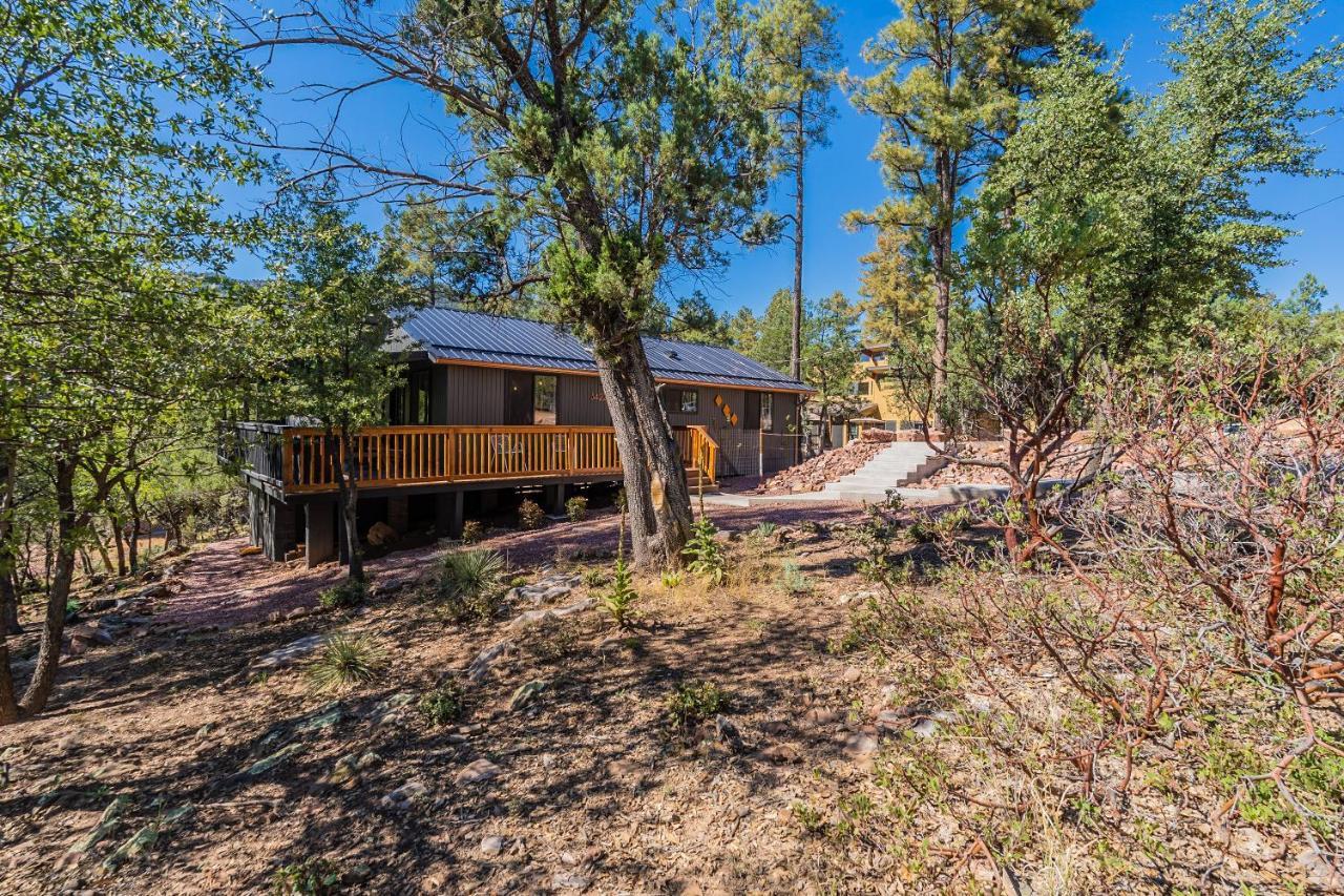 The Pine House - Cozy Mid-Century Modern, Pet-Friendly Villa Bagian luar foto